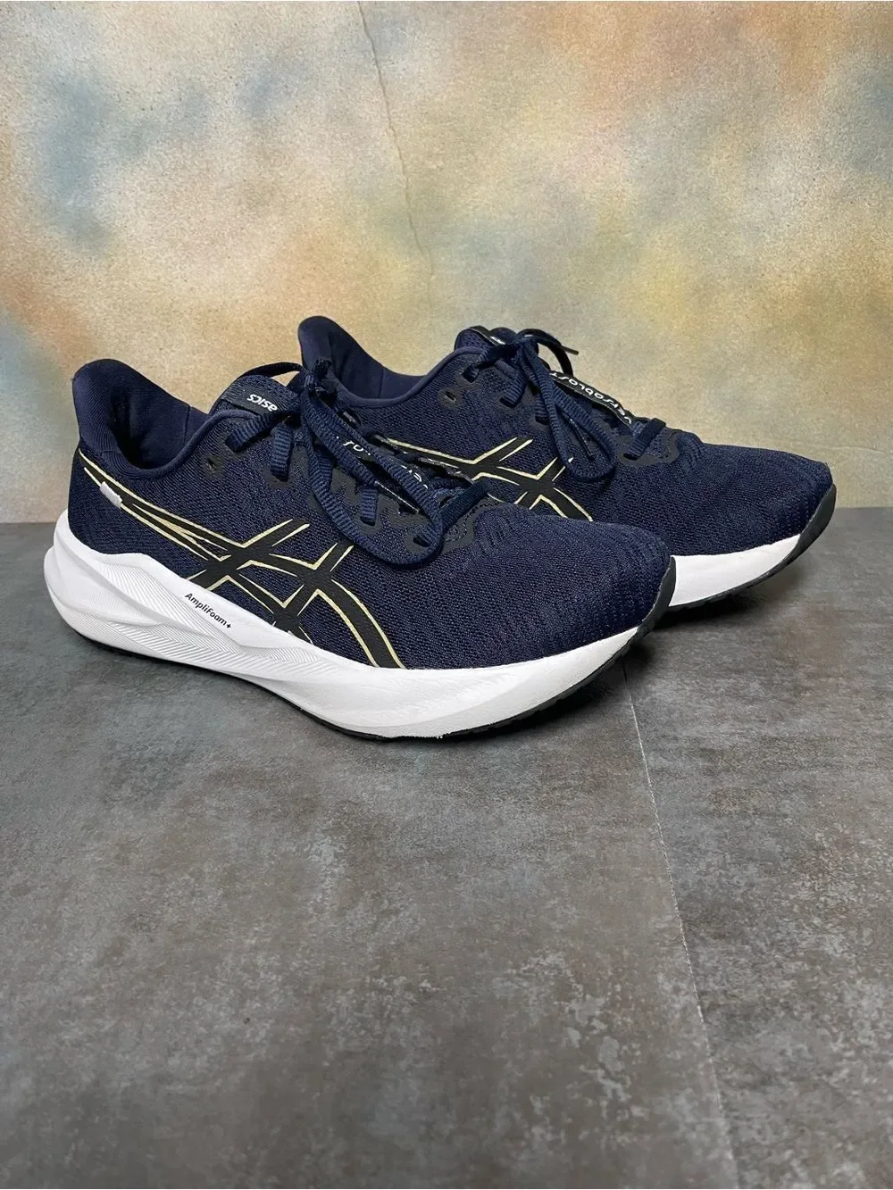 Asics Versablast 4 Women’s Running Shoes Navy Blue Size 9.5B